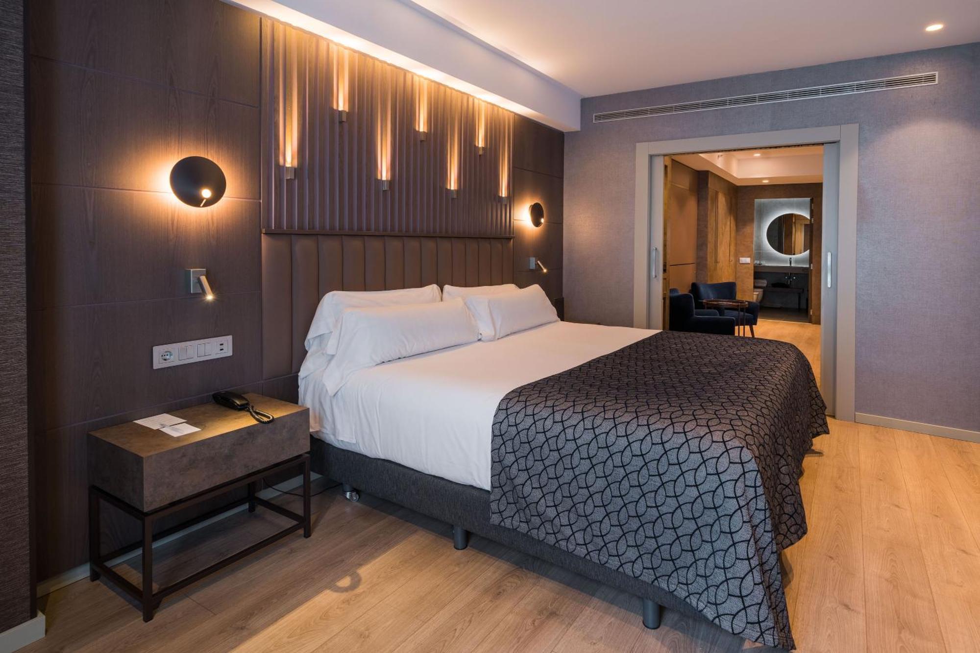 Catalonia Gran Vía Bilbao Hotel Quarto foto
